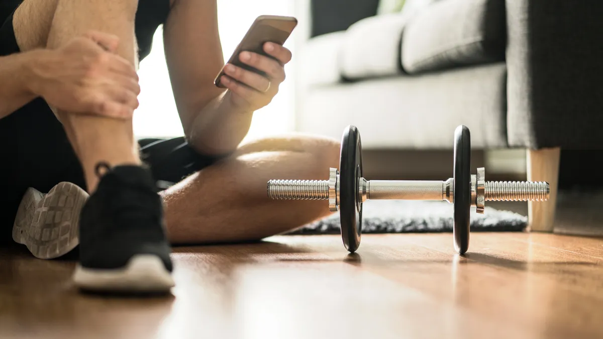 How the Fitsse Community Transforms Solo Workouts