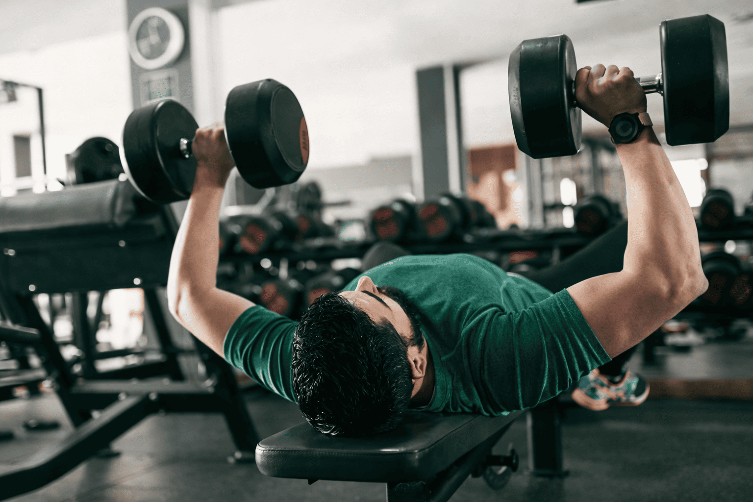 12 Dumbbell Workouts That Feel Simple but Deliver